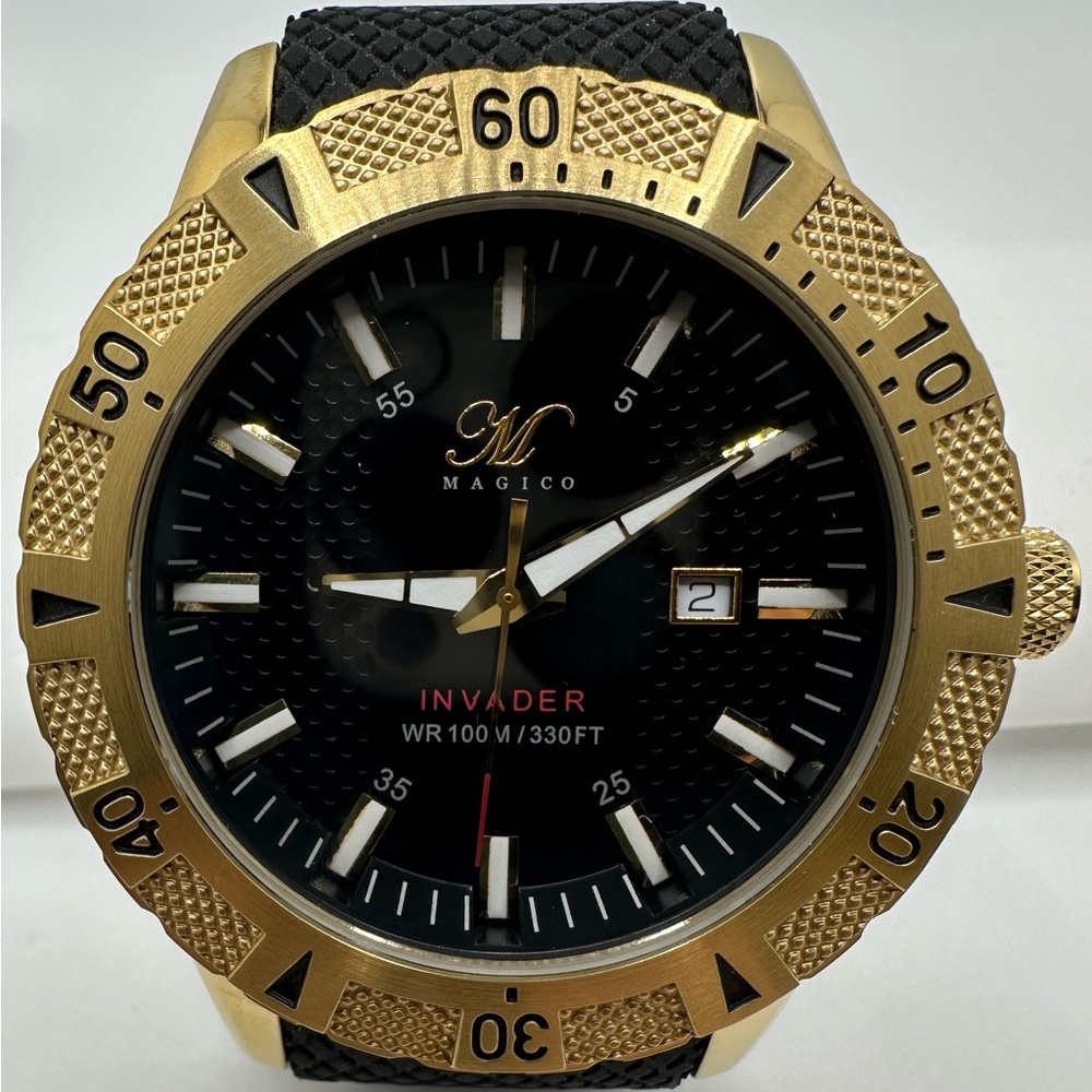 Men’s Watch: Magico Invader WR 100M/330FT